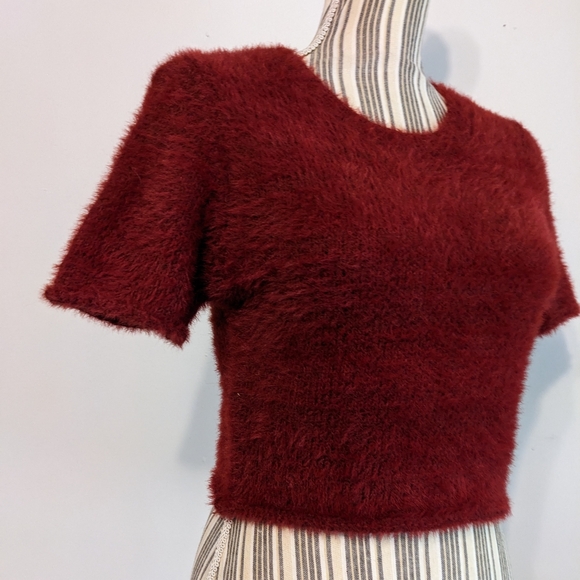 Olivaceous new top women's sweater large crop fuzzy nwt - Picture 5 of 14